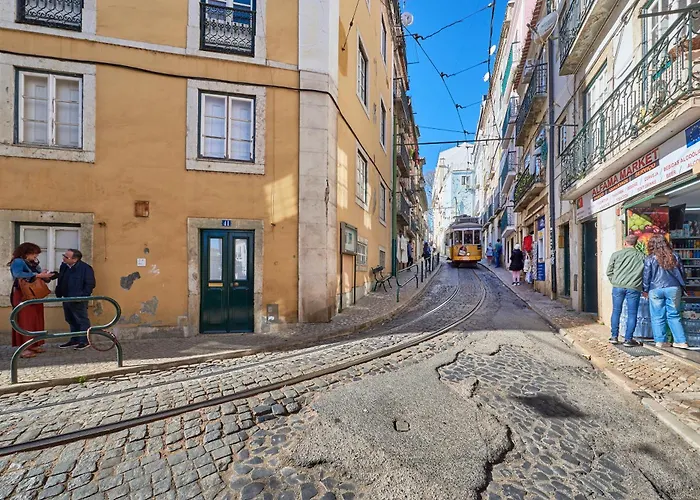 شقة Idyllic Light-filled Alfama Apt, By Timecooler *