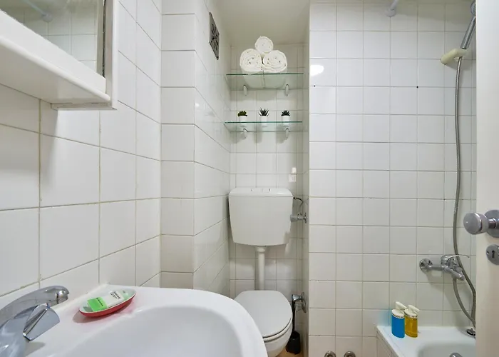 شقة Idyllic Light-filled Alfama Apt, By Timecooler Lisboa