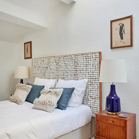 Idyllic Light-filled Alfama Apt, By Timecooler 아파트 *