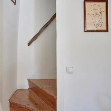 Apartman Idyllic Light-filled Alfama Apt, By Timecooler Lisboa